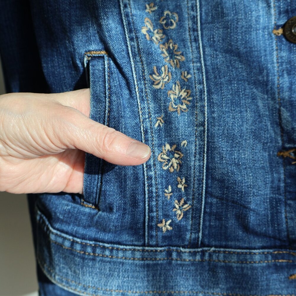 Jean Jacket - Size S - Embroidered - Style & Co - Picture 11 of 12